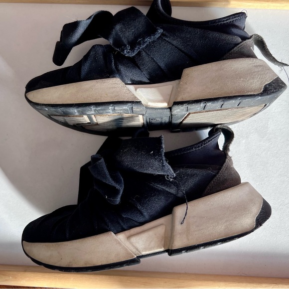 MM6 Black Bow Tie Chunky Neoprene Sneakers 7/37 - Picture 15 of 16